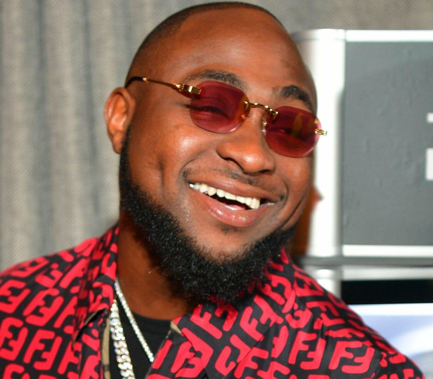 Singer Davido raises N151m in a day hours after posting account details