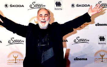 Hairdresser to Germany’s Merkel and other celebrities dies at 76
