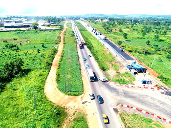 Driving against traffic banned on Kaduna-Abuja Road