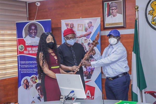 Erica Nlewedim pays courtesy visit to Abia State Governor