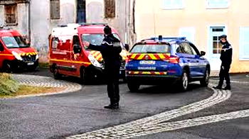 Breaking: Three police officers shot dead by gunmen