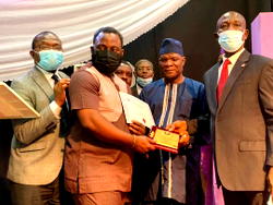 PharmAccess bags HCPAN’s Corporate Partnership Award