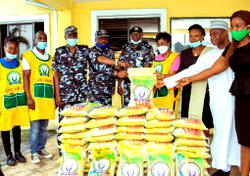 Rivers Police boss, others commend O.B. Lulu-Briggs foundation on Christmas outreach