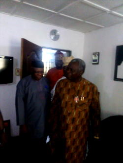 Reconciliation: Oyinlola seeks audience with Oyo PDP stalwart, Olopoeniyan over party’s unity