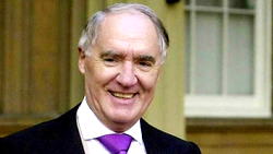 UK billionaire and Daily Telegraph owner David Barclay dies