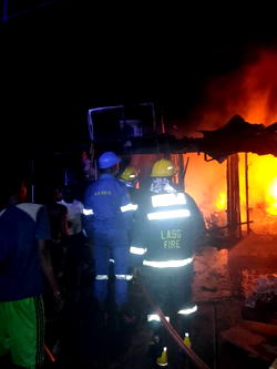 Fire razes 70 shops in Lagos market