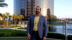 Victor Peña: Global business expert with panache