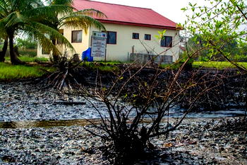 Crude oil leak rocks Bayelsa community
