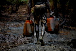 Navy arrest 24 oil bunkerers in Ondo, intercepts over 100,000 litres of diesel