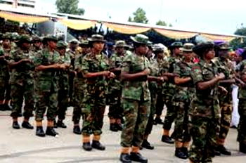 Insecurity: Army deploys female soldiers to secure Kaduna-Abuja Highway