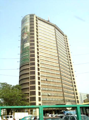 One dead, three others injured as Cocoa House elevator collapses in Oyo