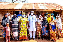Kwara Governor refunds women who built schools with personal funds
