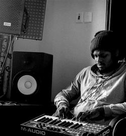 Kerno’s groovy single, Mine, hits music wave