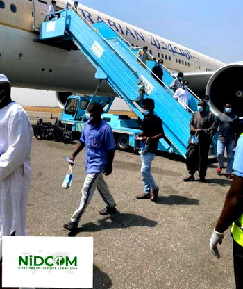 Breaking: 424 more Nigerians stranded in Saudi Arabia arrive Abuja