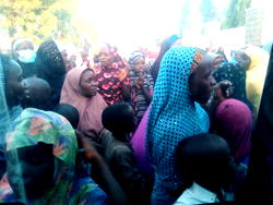 Beggars storm Jigawa governor’s residence, seek financial assistance