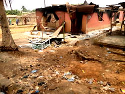 Violence rages as warring communities fight on