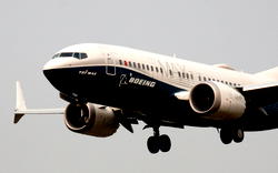 Australia lifts suspension on Boeing 737 MAX