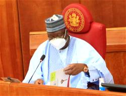 COVID-19: Senate President cautions aide for failing to wear face mask