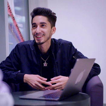 Tom Moyal shares 5 tips to help aspiring entrepreneurs build successful careers