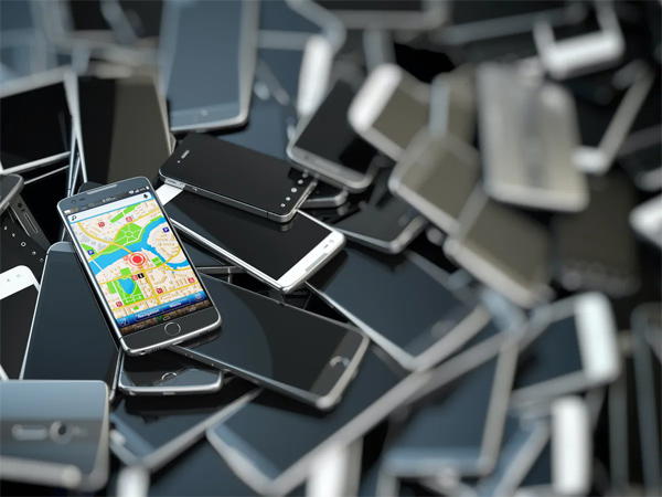 Phone thieves disguise as bus conductors in A-Ibom