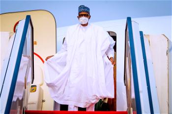 President Buhari arrives Abuja from Daura after four-day official visit (photos)