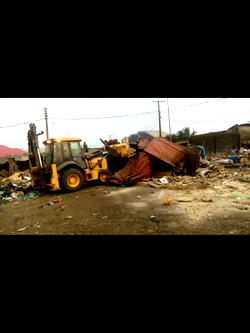Government demolishes over 200 illegal structures at market in Calabar