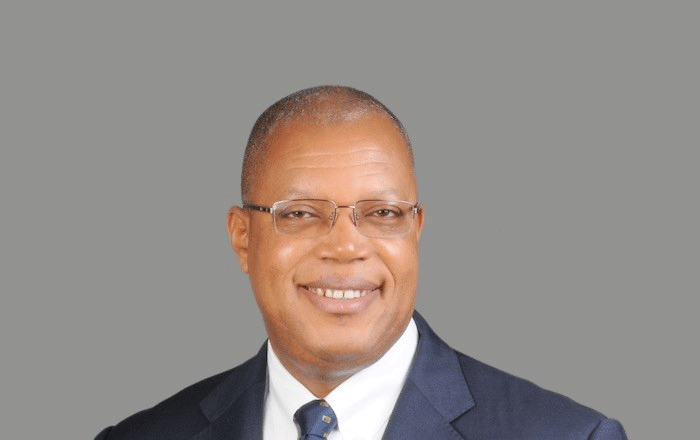 FBN Insurance wins CEO of the year award