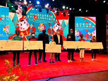 New Year: Chinese community celebrates spring festival