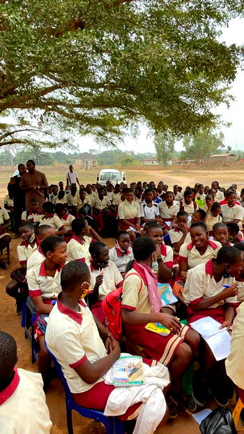 Kenechukwu Nnamani empowers 3 students with scholarships