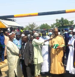 Borno: Zulum opens 5 health centres, begins Bama-Maiduguri highway, 2 more projects 