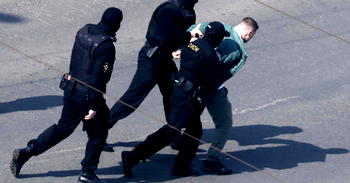 More than 170 detained at fresh anti-government protests in Belarus