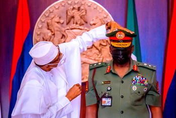 Buhari to New Service Chiefs: You have short time to deliver