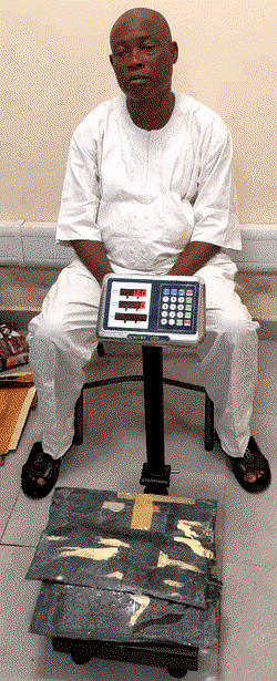 [VIDEO] NDLEA recovers cocaine, heroin from Anambra monarch’s palace