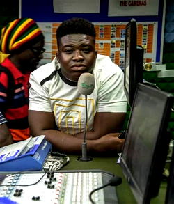 Spotlight on Nigerian fast rising artiste – Leke Benson