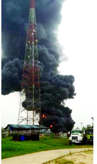 OVERFLOWING GAS FLARE IN OGBOINBIRI: Bayelsa villagers trigger alarm over quaking, cracking homes