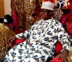 King Appolus Chu donates registration equipment to NIMC
