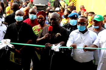 Ikpeazu inaugurates Computerised Vehicle Inspection Center