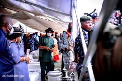 Family, kinsmen torn apart as Lulu-Briggs is buried in Abonnema; Jonathan, Wike, others pay last respect