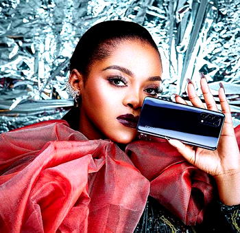 OPPO launches Reno5 series in Nigeria
