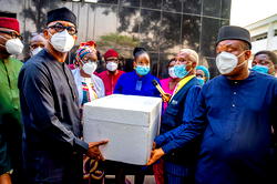 Ogun takes delivery of 100,000 doses of COVID-19 vaccines