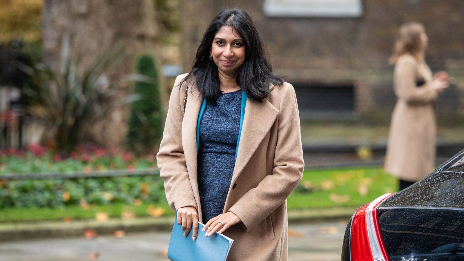 New law allows first UK minister to take maternity leave