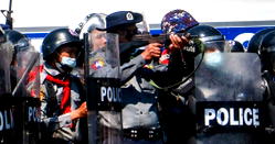 Amnesty International condemns attacks on journalists in Myanmar