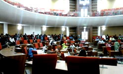 Gambian MPs vote to uphold skin-bleaching ban