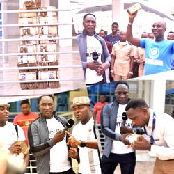 Fufeyin splashes over N10m on Mamuze brothers, others