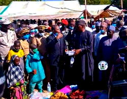 Repatriation: Cameroon hands over 5,000 Nigerian refugees to Borno governor