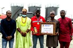 OYC honours Samson with Obafemi Awolowo Leadership Award