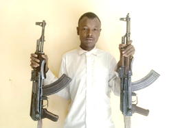 I obtain guns to fight bandit who snatched my wife – Suspected kidnapper