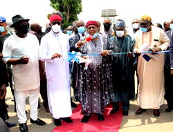 It costs more to construct roads in Niger Delta – Ishaku
