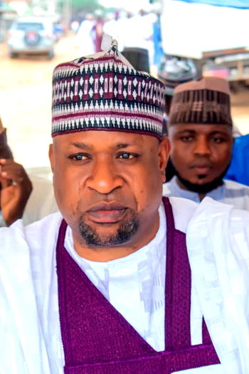 Islamic cleric, Sheikh Alfulaany, offers scholarship to teenage sexual abuse victims