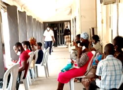 PHOTOS: Nigerian doctors begin strike over pay, inadequate facilities in Lagos